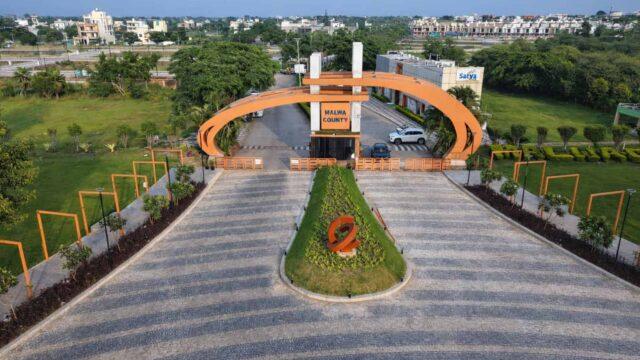 Malwa County DBR Realtors Properties entrance