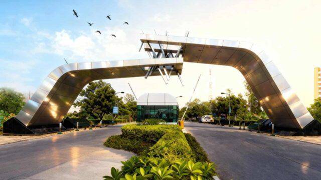 Vistara entrance front view